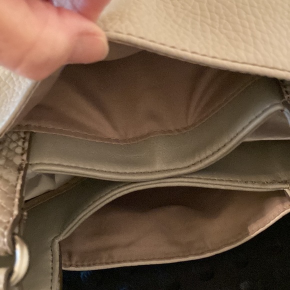 Relic Handbag - Picture 6 of 8